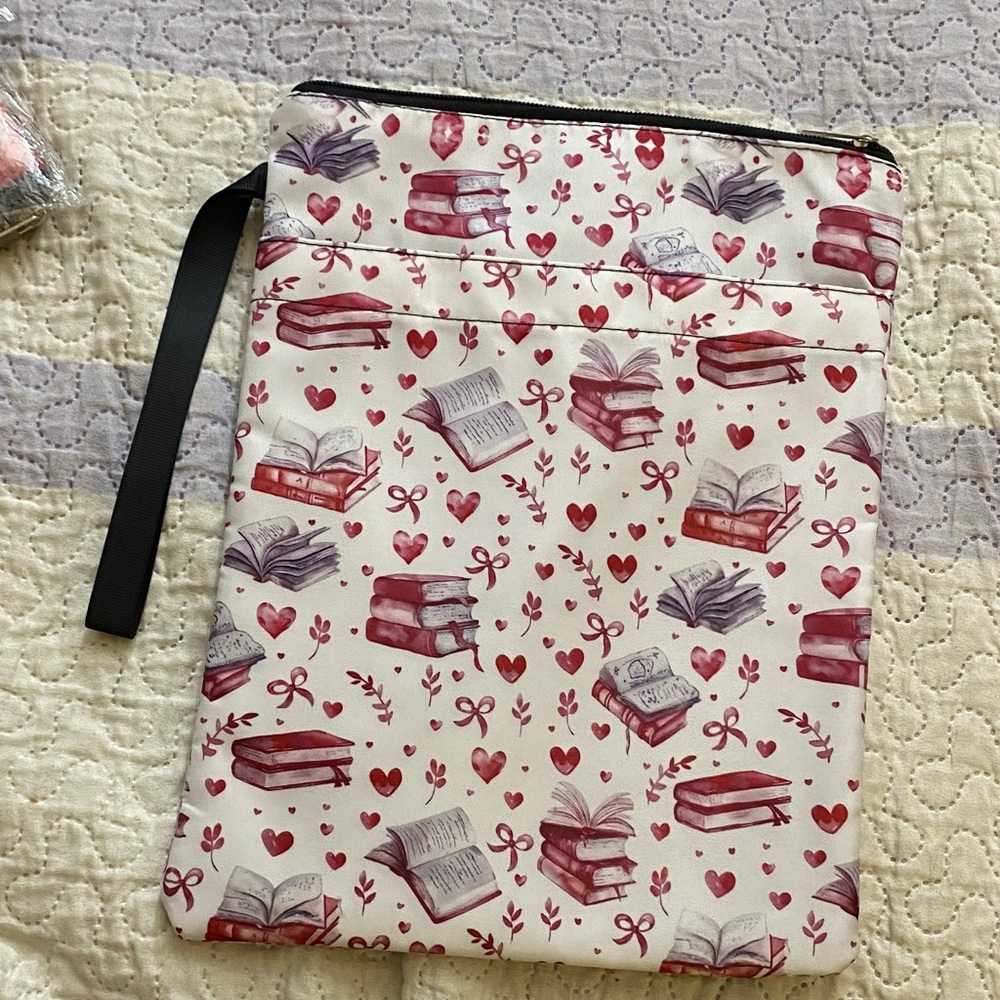 Book Patterned Book/Tablet Sleeve